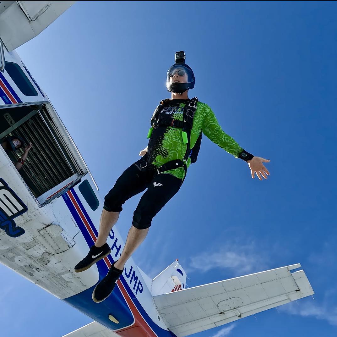 skydive cordoba staff tyler mackay